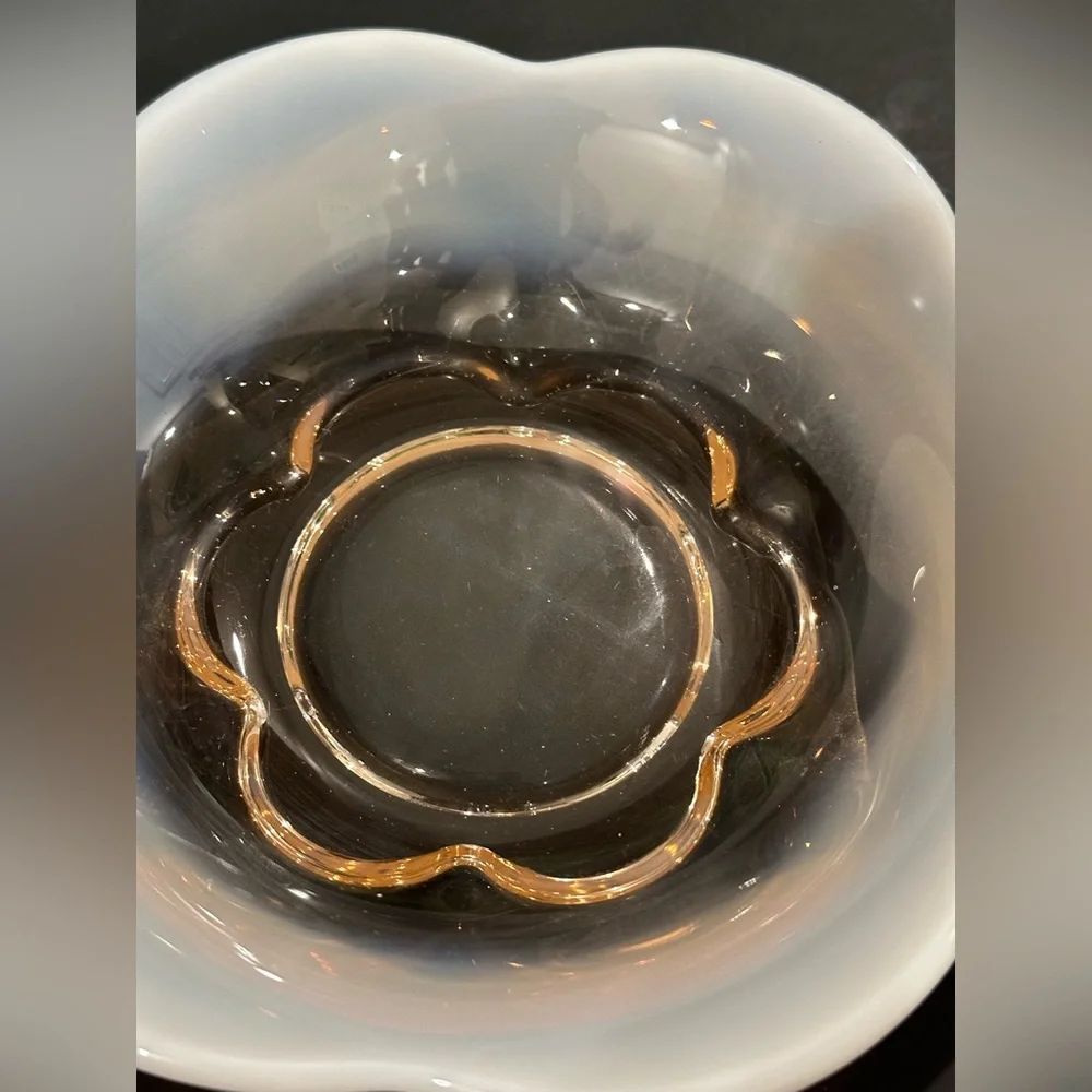 COPY - Vintage Duncan and Miller Pink Opalescent Trinket - Picture 5 of 10